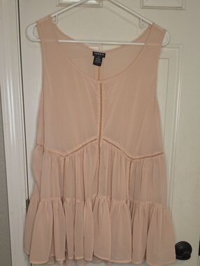 Torrid Blush Peach Tiered Sleeveless Peasant Top